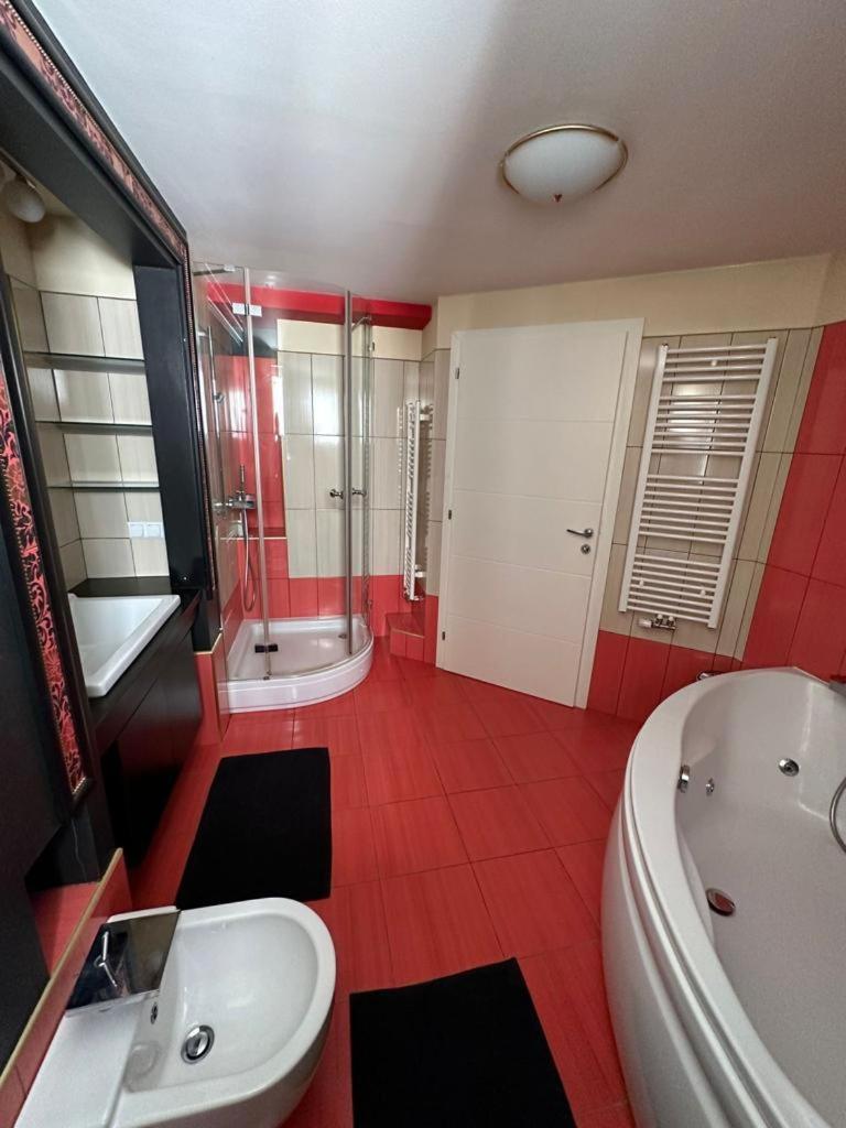 Jacuzzi Apartment - Center Zagreb Exterior photo